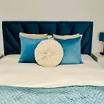 Blue Apartment Close To Old Town